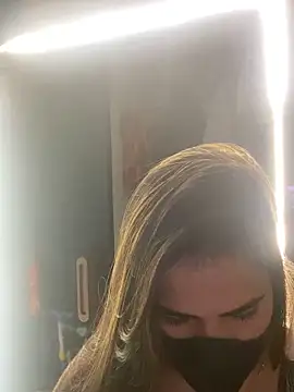 Sexy Madhuri Bhabhi online show from 03.06.25