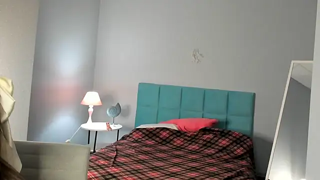 boozekirs  online show from 11.28.25