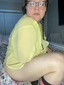 HTXBELLE online show from 03.22.25