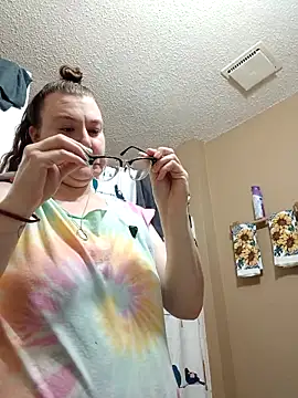 HTXBELLE online show from 09.28.25