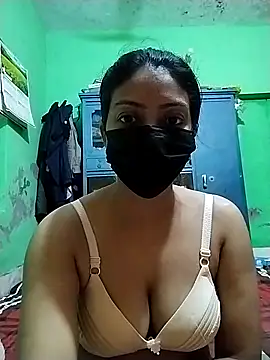 Snapshot of cuteangel9999 chatting on 03.02.25 cuteangel9999 online show from 03.02.25