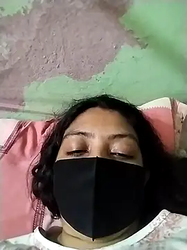 Snapshot of cuteangel9999 chatting on 10.12.25 cuteangel9999 online show from 10.12.25