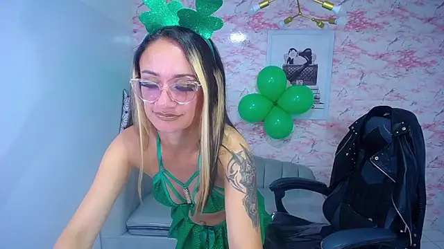 emily rousse t online show from 03.17.25