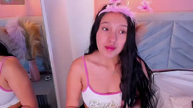 Cristal collinss online show from 02.20.25