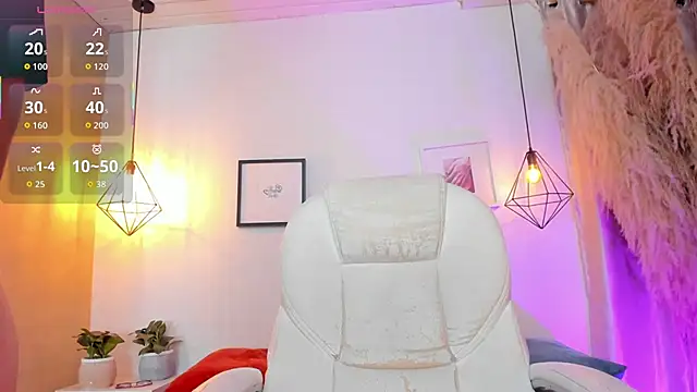 Snapshot of iiangel_ chatting on 10.01.25 iiangel online show from 10.01.25