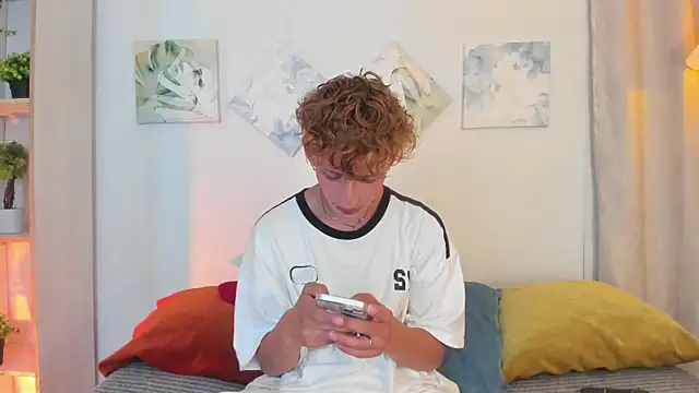 iiangel  online show from 01.13.26