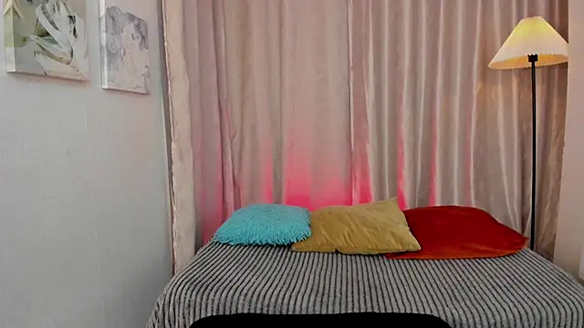 iiangel  online show from 02.18.26