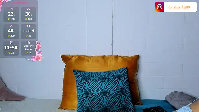 Snapshot of LiaHansson chatting on 09.27.25 LiaHansson online show from 09.27.25