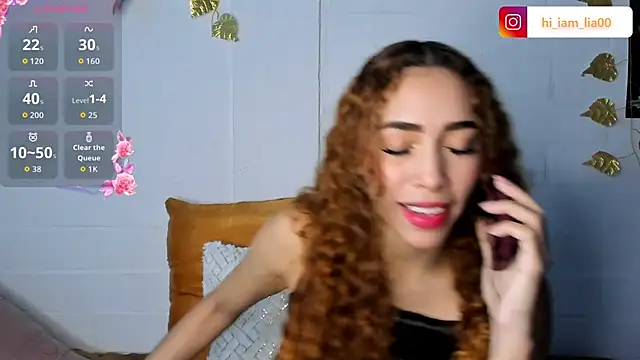 LiaHansson online show from 11.23.25