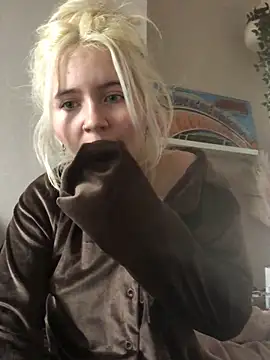 Blondie Sofia Essexbabe online show from 11.12.25