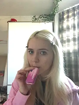 Blondie Sofia Essexbabe online show from 11.21.25