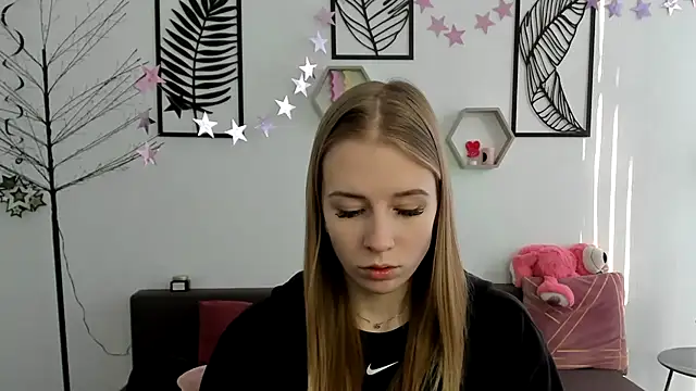 AnnNorriss online show from 02.19.25