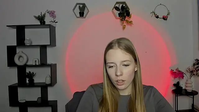 AnnNorriss online show from 02.26.25