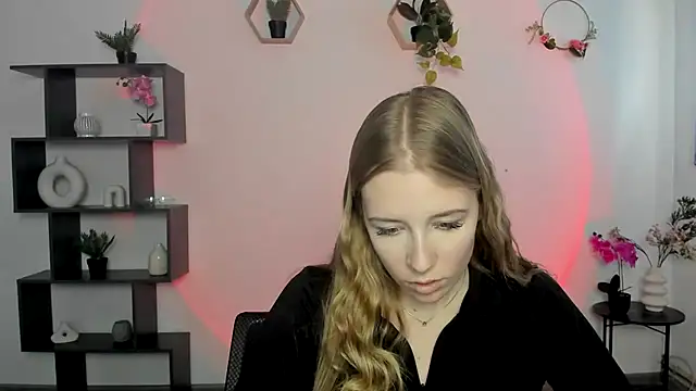 AnnNorriss online show from 03.02.25