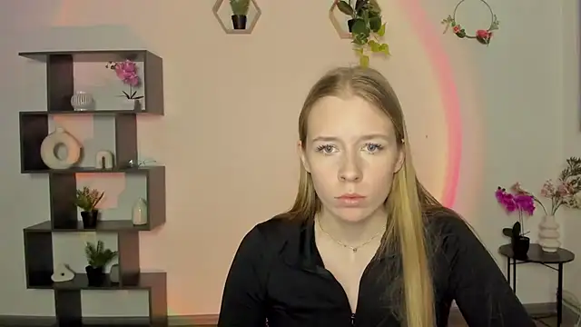 AnnNorriss online show from 03.10.25