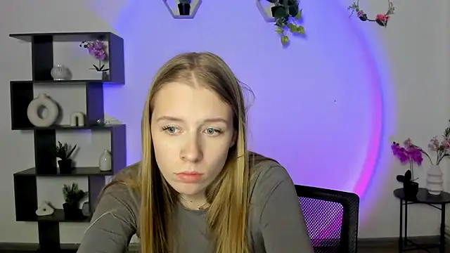 AnnNorriss online show from 03.12.25