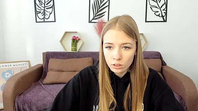 AnnNorriss online show from 03.19.25