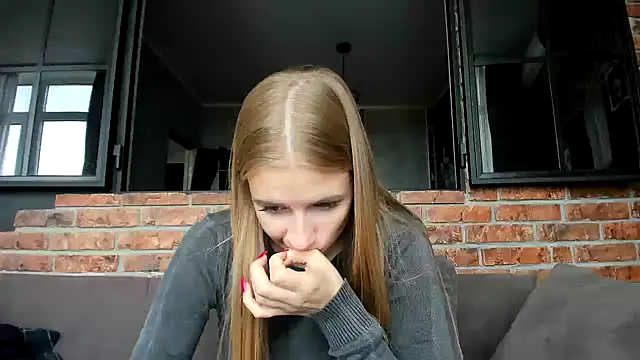 AnnNorriss online show from 10.02.25