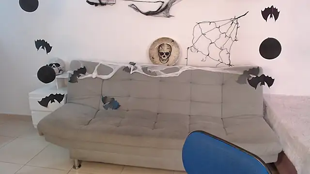 emily-777 online show from 10.31.25