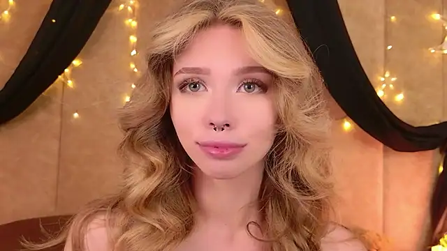 Sierra Fane online show from 05.31.26