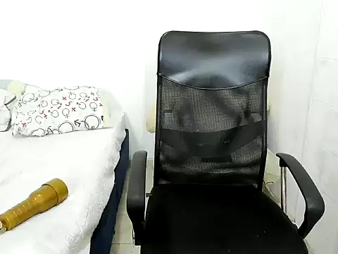 seigfried0 online show from 03.02.25