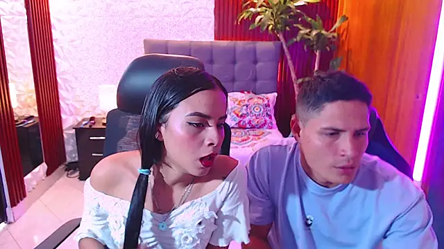 Snapshot of SaraClub_JY chatting on 02.20.25 SaraClub JY online show from 02.20.25