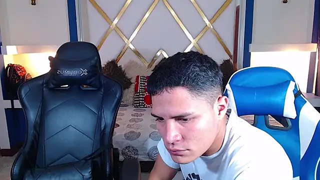 Snapshot of SaraClub_JY chatting on 02.26.25 SaraClub JY online show from 02.26.25