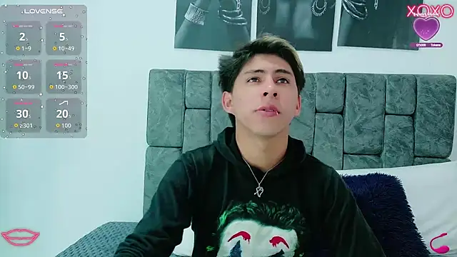 Angel Medina online show from 09.10.25