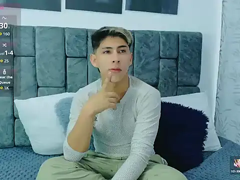 Angel Medina online show from 09.12.25