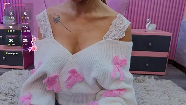 EmmyCortez online show from 12.17.25