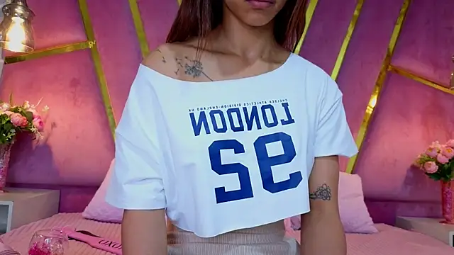 EmmyCortez online show from 04.20.26