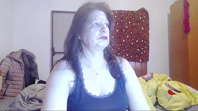 Snapshot of ExtasyMature chatting on 02.10.26 ExtasyMature online show from 02.10.26