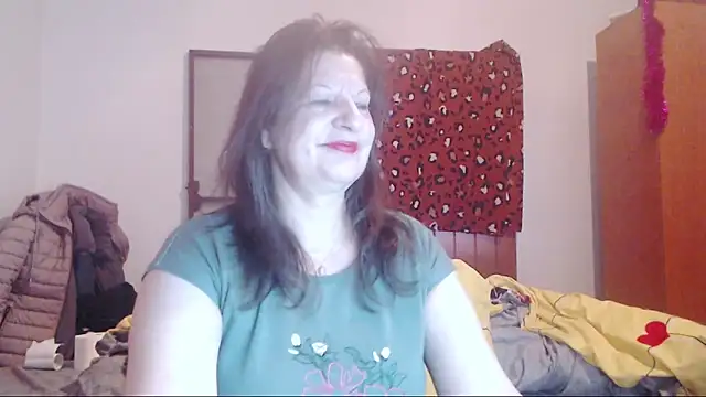 Snapshot of ExtasyMature chatting on 02.11.26 ExtasyMature online show from 02.11.26