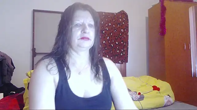 Snapshot of ExtasyMature chatting on 02.19.26 ExtasyMature online show from 02.19.26