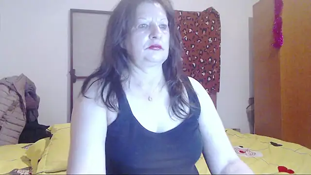 Snapshot of ExtasyMature chatting on 02.28.26 ExtasyMature online show from 02.28.26