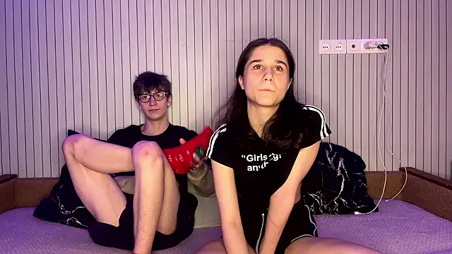 Snapshot of baby_lesi chatting on 01.18.26 baby lesi online show from 01.18.26