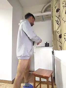 Snapshot of andreiiiii2025 chatting on 12.03.25 andreiiiii2025 online show from 12.03.25