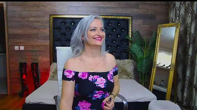 LadyTouch online show from 02.01.25