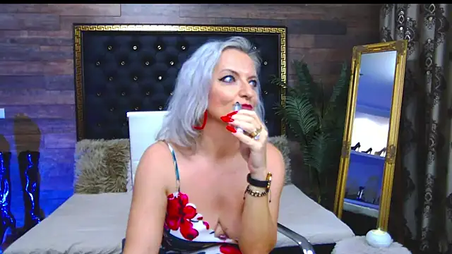 LadyTouch online show from 03.07.25