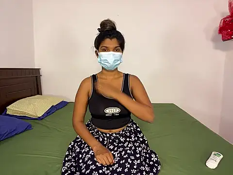 Snapshot of Baby_asha chatting on 02.18.25 Baby asha online show from 02.18.25