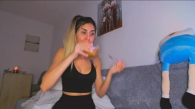 SweetJessy26 online show from 03.20.25