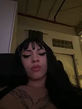 marianita p  online show from 02.25.25