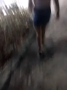 Kassie Greys online show from 02.20.25