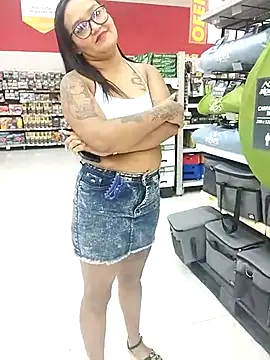 Kassie Greys online show from 02.21.25