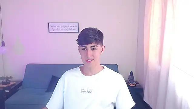 Snapshot of babymaik chatting on 03.01.25 babymaik online show from 03.01.25