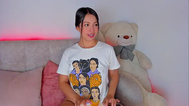 MIaloveone  online show from 03.08.25