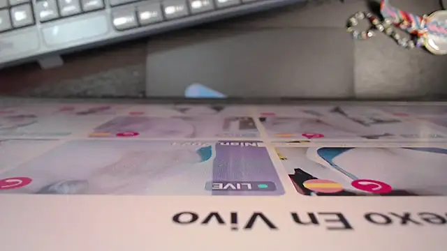 Mature 2025 online show from 10.07.25