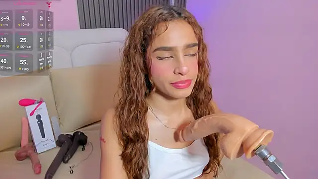 honey sofii  online show from 03.24.26