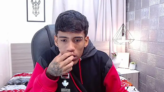RyanKing19 online show from 02.22.25