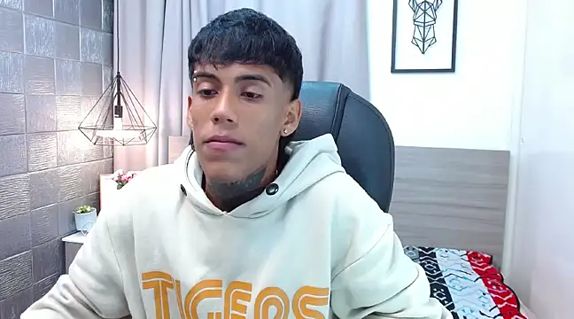 RyanKing19 online show from 03.05.25